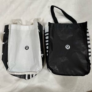 Lululemon bag